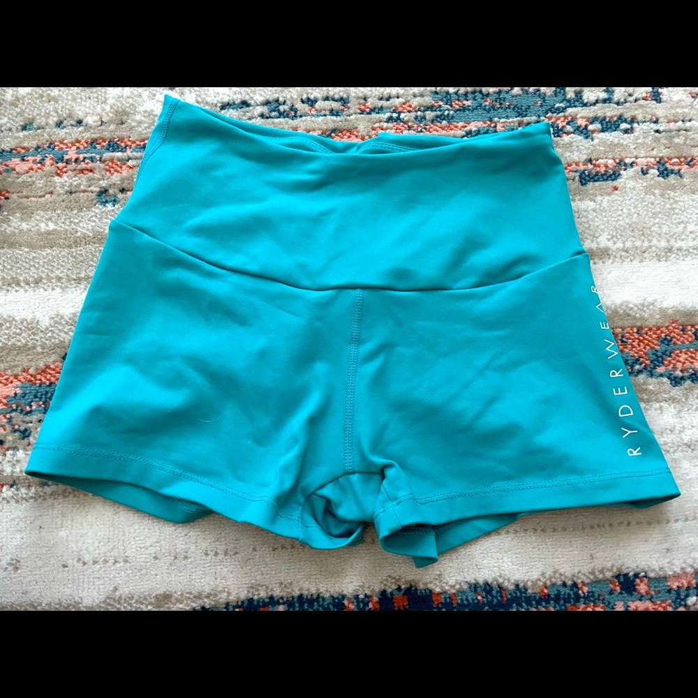 Scrunch shorts